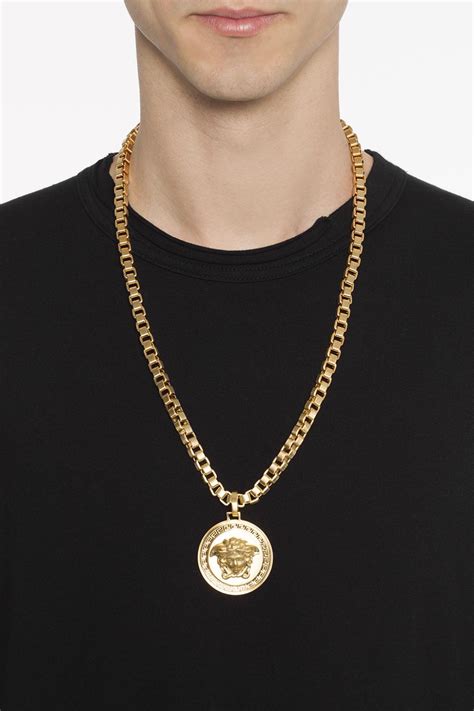 herren versace kette|Versace gold necklace.